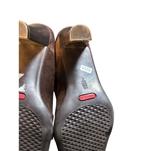 Aerosoles Brown Suede Size 10 Buckle Detail Womens Heels - Picture 11 of 11